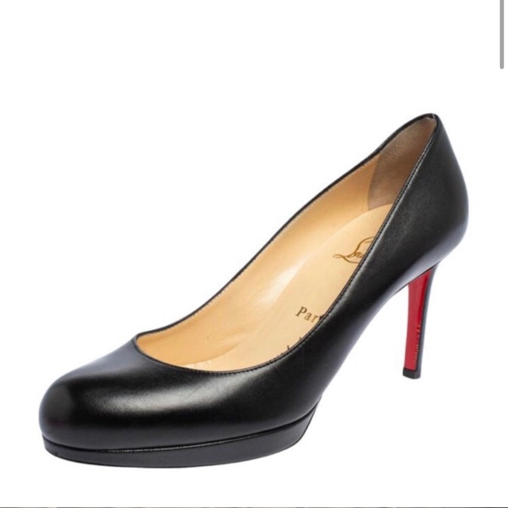 Classic Christian Louboutin  Size 39 (US 9)